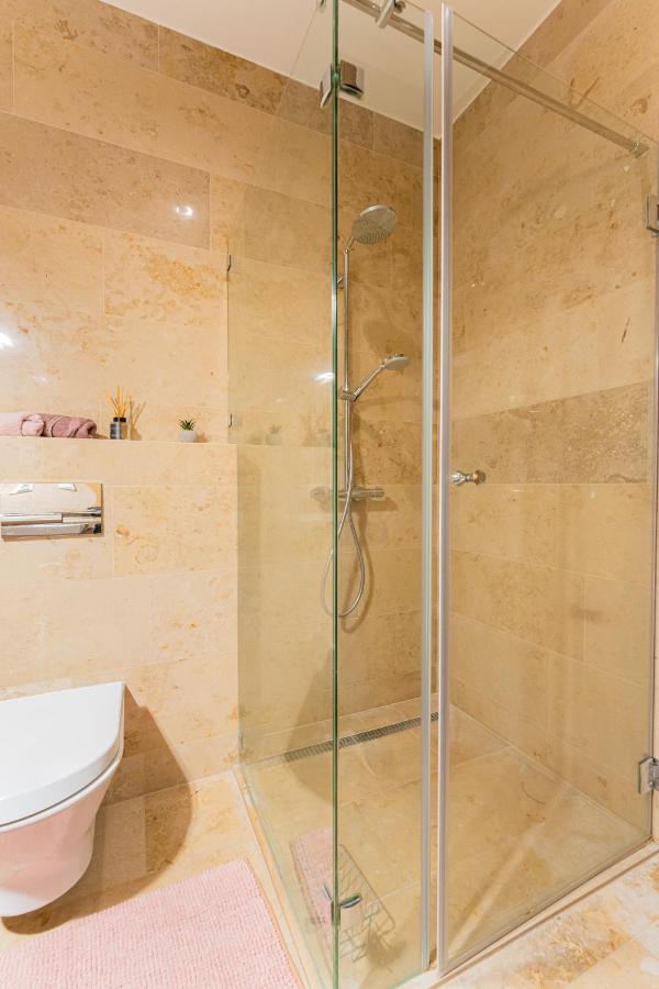Rose Lux Residence Budapest Eksteriør bilde